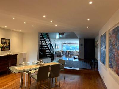 Apartamento de 3 alcobas en venta en Los Rosales, Bogotá, 274 m² · foto 19 de 20