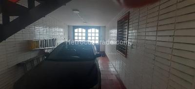 Casa de 5 alcobas en venta en Campin, Bogotá, 295 m² · foto 14 de 20