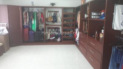 Casa de 5 alcobas en venta en Villavicencio, Villavicencio, 600 m² · foto 14 de 20