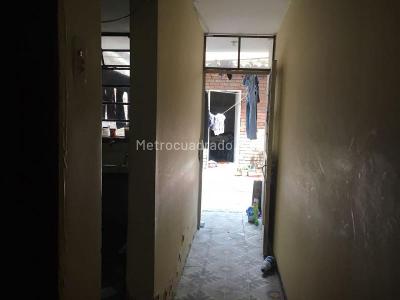 Casa de 5 alcobas en venta en Kennedy, Bogotá, 157 m² · foto 5 de 9