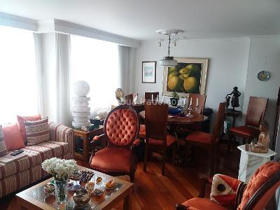 Apartamento en venta en Rosales, Bogotá · foto 3 de 17