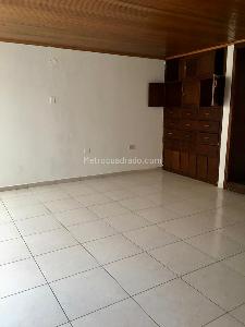 Casa de 5 alcobas en arriendo en Soacha, Soacha, 367 m² · foto 8 de 12