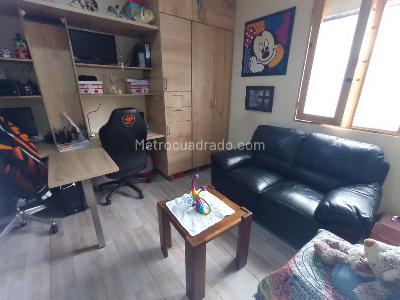 Casa de 5 alcobas en venta en Bogotá, 498 m² · foto 7 de 20