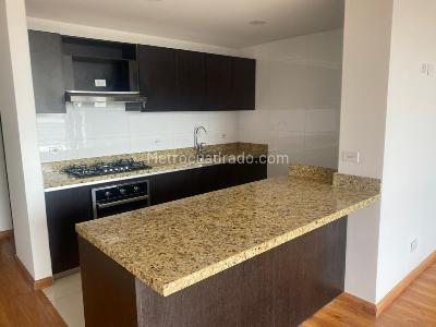 Apartamento de 3 alcobas en venta en Bogotá, 91 m² · foto 4 de 15