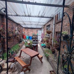 Casa de 5 alcobas en venta en San Luis, Bogotá, 210 m² · foto 2 de 17