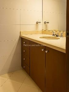 Casa de 5 alcobas en venta en Alhambra, Bogotá, 347 m² · foto 9 de 18