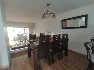 Casa en venta en Modelia, Bogotá · foto 3 de 12
