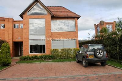 Casa de 3 alcobas en venta en Vereda Bojaca, Chía, 30 m² · foto 19 de 20