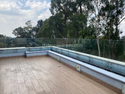 Casa de 4 alcobas en venta en El Refugio, Bogotá, 830 m² · foto 18 de 18