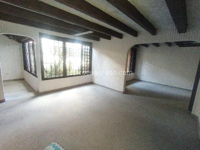 Casa de 3 alcobas en venta en Prados Del Country, Bogotá, 42 m² · foto 4 de 20