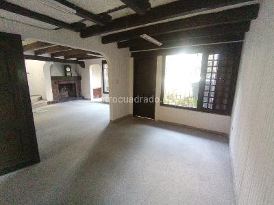 Casa de 3 alcobas en venta en Prados Del Country, Bogotá, 42 m² · foto 9 de 20