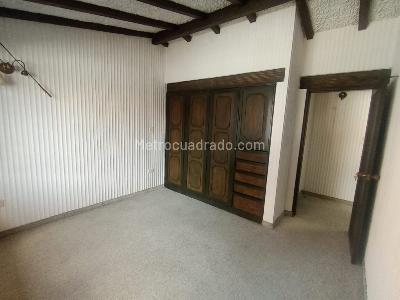 Casa de 3 alcobas en venta en Prados Del Country, Bogotá, 42 m² · foto 12 de 20