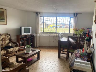 Casa en venta en Villa Maria, Bogotá · foto 2 de 15