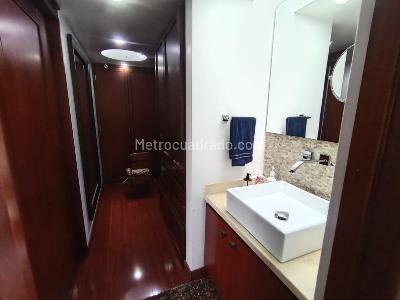 Casa de 5 alcobas en venta en Antiguo Camino A Suba, Bogotá, 200 m² · foto 13 de 20
