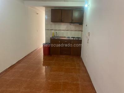 Apartaestudio en arriendo en Suba, Bogotá, 27 m² · foto 10 de 12