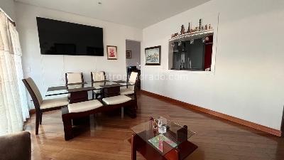 Apartamento de 4 alcobas en venta en Pontevedra, Bogotá, 106 m² · foto 2 de 18