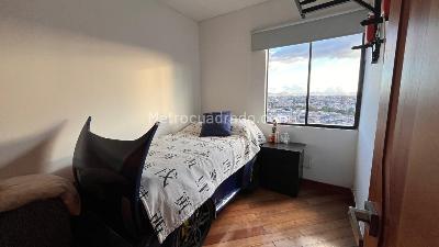 Apartamento de 4 alcobas en venta en Pontevedra, Bogotá, 106 m² · foto 8 de 18