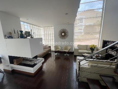 Casa de 4 alcobas en venta en Suba, Bogotá, 311 m² · foto 6 de 9