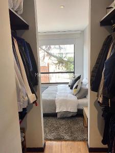 Apartamento en venta en Santa Barbara Occidental, Bogotá · foto 9 de 16