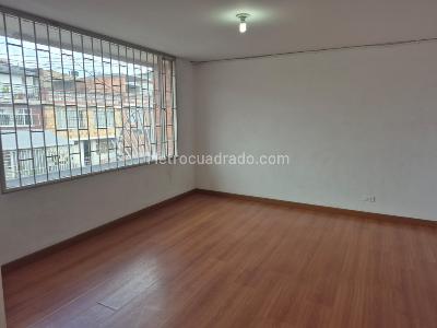 Apartamento en venta en Florencia, Bogotá · foto 3 de 7