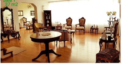 Casa de 5 alcobas en venta en Niza, Bogotá, 282 m² · foto 2 de 8