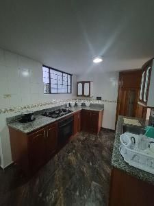Apartamento en venta en Santa Barbara, Bogotá · foto 5 de 20