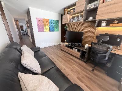 Apartamento de 3 alcobas en venta en Colina Campestre Iii, Bogotá, 168 m² · foto 9 de 20