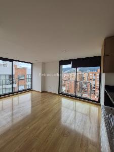 Apartamento de 3 alcobas en venta en Cedritos, Bogotá, 80 m² · foto 2 de 20