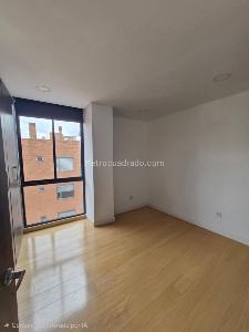 Apartamento de 3 alcobas en venta en Cedritos, Bogotá, 80 m² · foto 9 de 20
