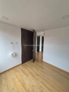 Apartamento de 3 alcobas en venta en Cedritos, Bogotá, 80 m² · foto 17 de 20