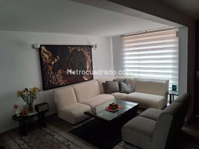 Casa de 4 alcobas en venta en Colina Campestre Iii, Bogotá, 146 m² · foto 2 de 16