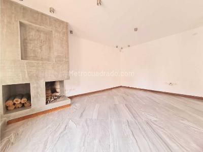 Casa de 3 alcobas en venta en Via Antigua Cajica, Chía, 177 m² · foto 3 de 20