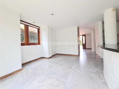 Casa de 3 alcobas en venta en Via Antigua Cajica, Chía, 177 m² · foto 8 de 20