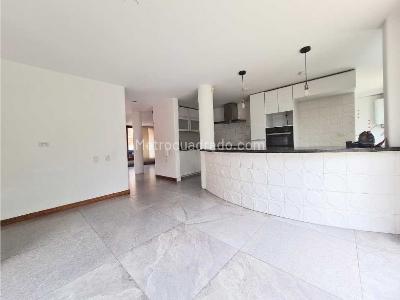 Casa de 3 alcobas en venta en Via Antigua Cajica, Chía, 177 m² · foto 9 de 20