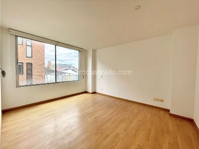 Apartamento en venta en Santa Barbara, Bogotá · foto 7 de 16