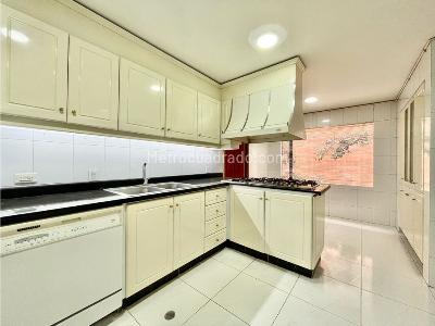 Apartamento en venta en Chico, Bogotá · foto 6 de 20