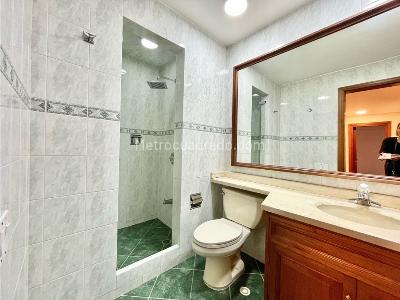 Apartamento en venta en Chico, Bogotá · foto 16 de 20
