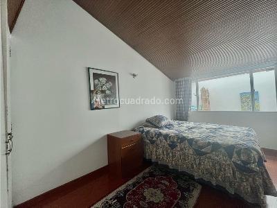 Casa de 5 alcobas en venta en Niza, Bogotá, 210 m² · foto 10 de 19