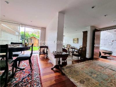 Casa de 4 alcobas en venta en Niza, Bogotá, 248 m² · foto 6 de 20