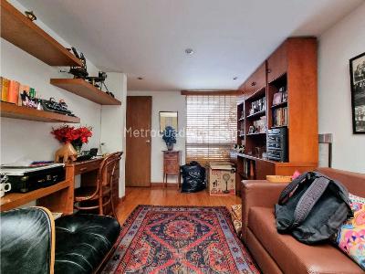 Casa de 4 alcobas en venta en Niza, Bogotá, 248 m² · foto 14 de 20
