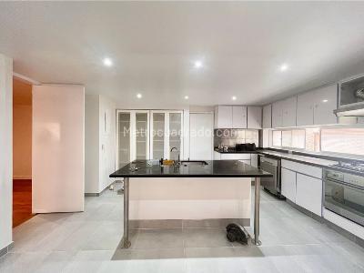 Apartamento en venta en Chico, Bogotá · foto 11 de 20