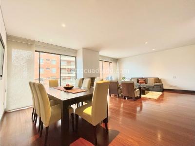 Apartamento en venta en Santa Barbara, Bogotá · foto 3 de 16