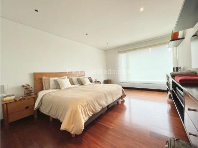 Apartamento en venta en Santa Barbara, Bogotá · foto 8 de 16