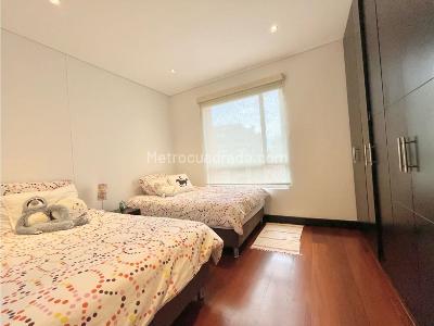Apartamento en venta en Santa Barbara, Bogotá · foto 13 de 16