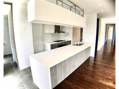 Apartamento en venta en El Nogal, Bogotá · foto 3 de 19