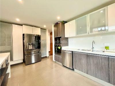 Casa de 3 alcobas en venta en Pradera De Potosi, La Calera, 258 m² · foto 12 de 20