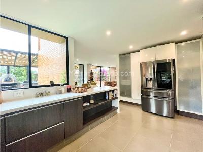 Casa de 3 alcobas en venta en Pradera De Potosi, La Calera, 258 m² · foto 13 de 20