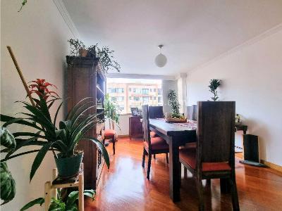 Apartamento de 4 alcobas en venta en Santa Barbara, Bogotá, 226 m² · foto 11 de 20