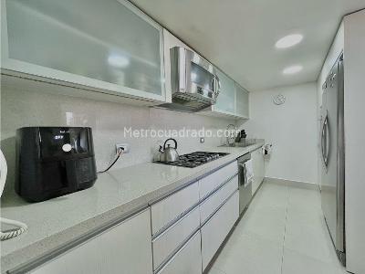 Apartamento en venta en Los Rosales, Bogotá · foto 15 de 20