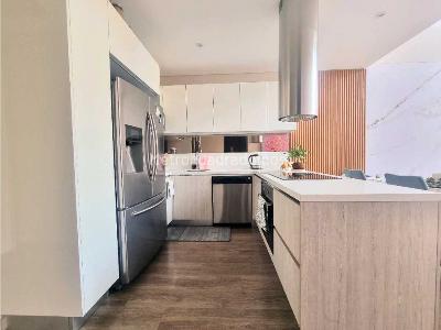 Apartamento de 2 alcobas en venta en Los Rosales, Bogotá, 125 m² · foto 12 de 20